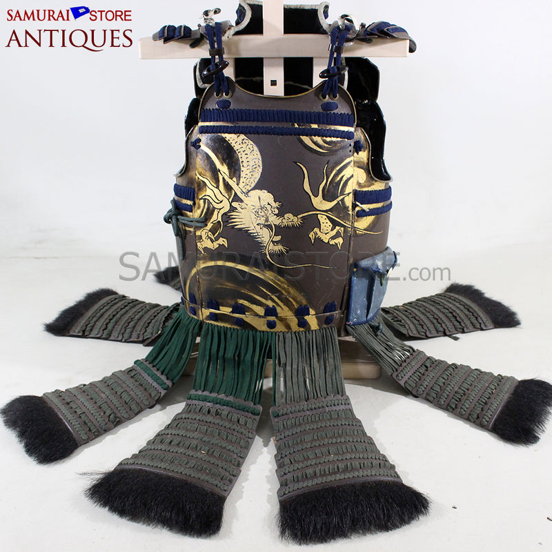 D81 Antique Samurai Armor Dragon Makie & Great horns w/ Certificate