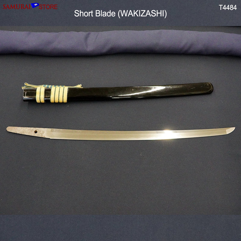 T4484 Pair of antique Katana & Wakizashi swords in Ornate Mountings w/ NBTHK certificates